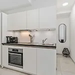 Classy Next To Belval Shopping Plaza Apartamento *