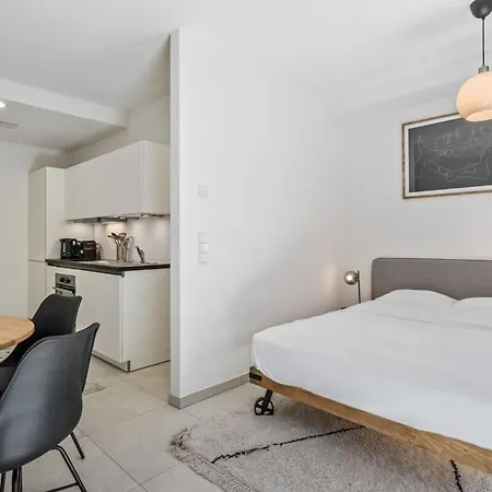 Classy Next To Belval Shopping Plaza Apartament *